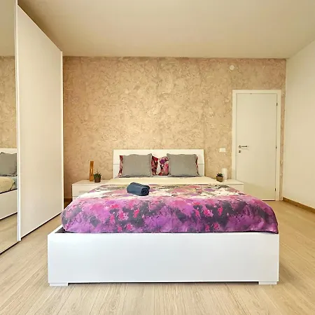 Apartmán Modern 10 Min To Venice & Private Parking *