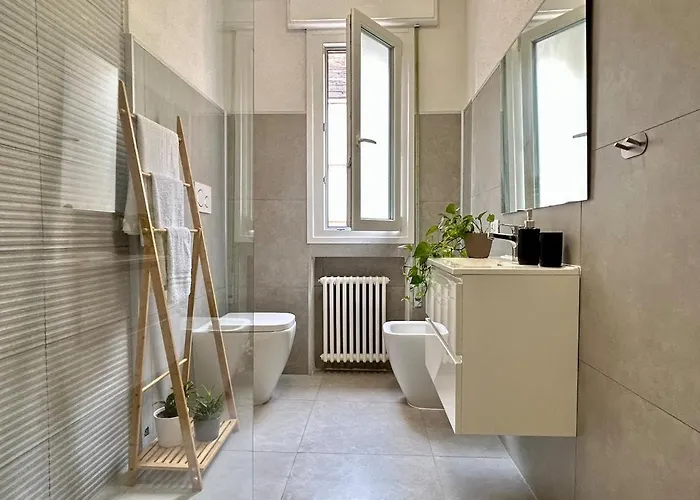 Modern 10 Min To Venice & Private Parking